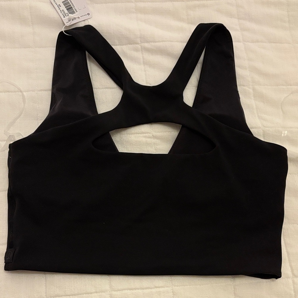 Lululemon Black Racerback Bralette - Women sport’s bra - Picture 3 of 6